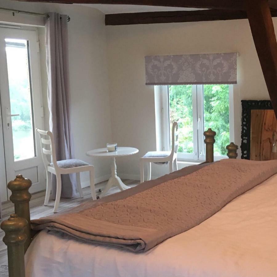 Chez Broche Panzió Mazerolles  Kültér fotó